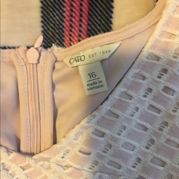 Dress - Picture 3 of 4